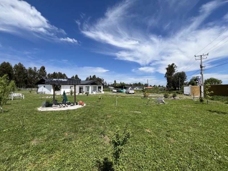 Venta Casa Principal y Casa Anexa en Parcela de 5Mil Mts2.