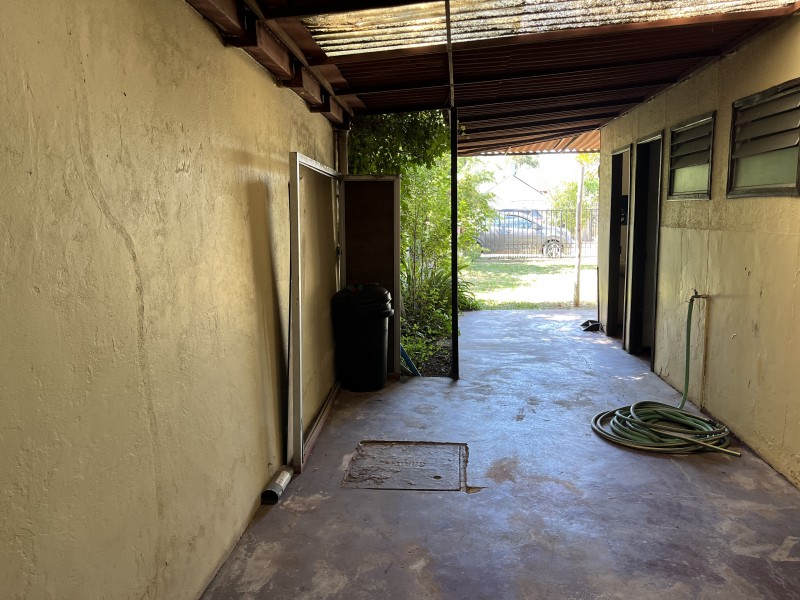 Venta de Amplia Casa para Uso Comercial O Habitacional.