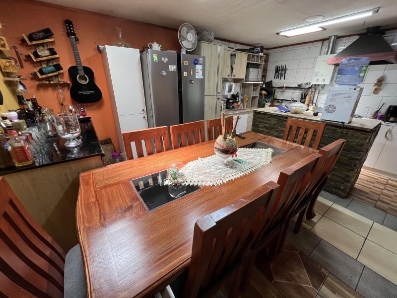 Se Vende Casa Con Local Comercial en Villa Don Benito