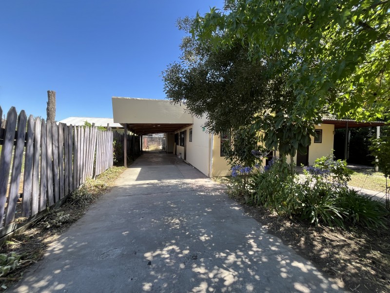 Venta de Amplia Casa para Uso Comercial O Habitacional.