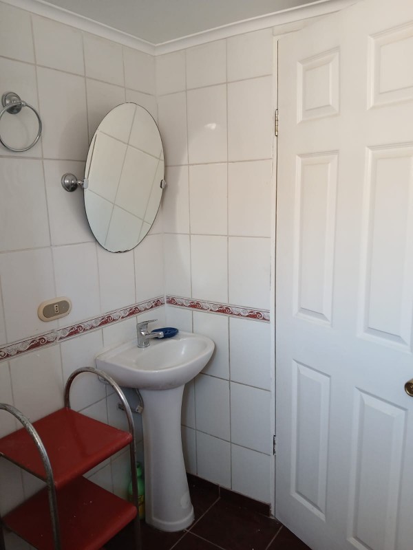 Se Vende Amplia Casa en Santa María de Colín, Talca