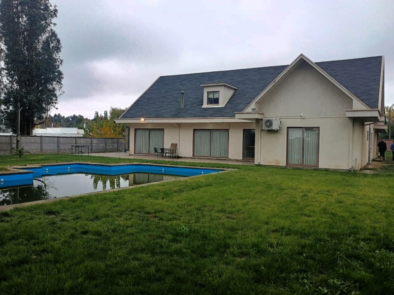 Vendo Casa Con Galpón y Oficinas