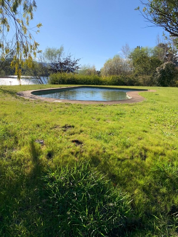 Se Vende: Casa en Quillón.