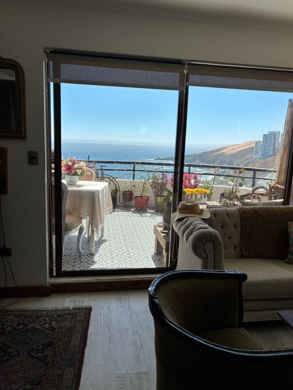 Se Vende Hermoso y Remodelado Departamento en Reñaca
