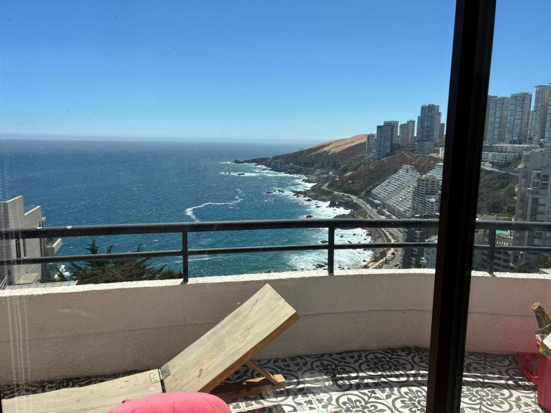Se Vende Hermoso y Remodelado Departamento en Reñaca