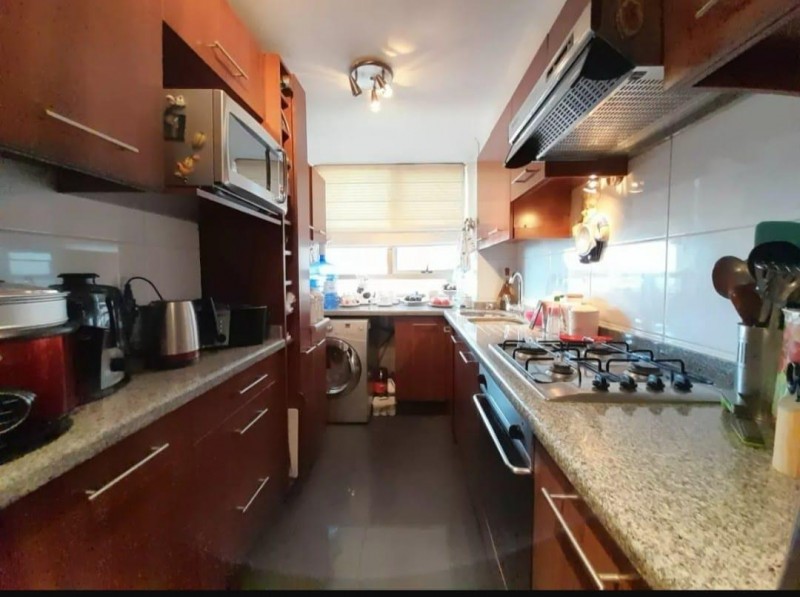 L&c Properties Vende Hermoso Departamento Meseta Coraceros