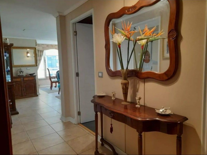 L&c Properties Vende Hermoso Departamento Meseta Coraceros