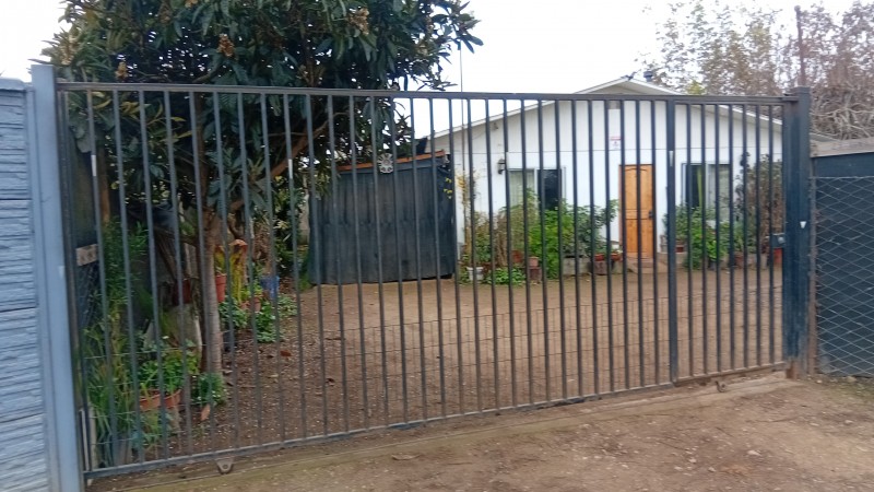 Terreno Con Casa en Venta Yerbas Buenas