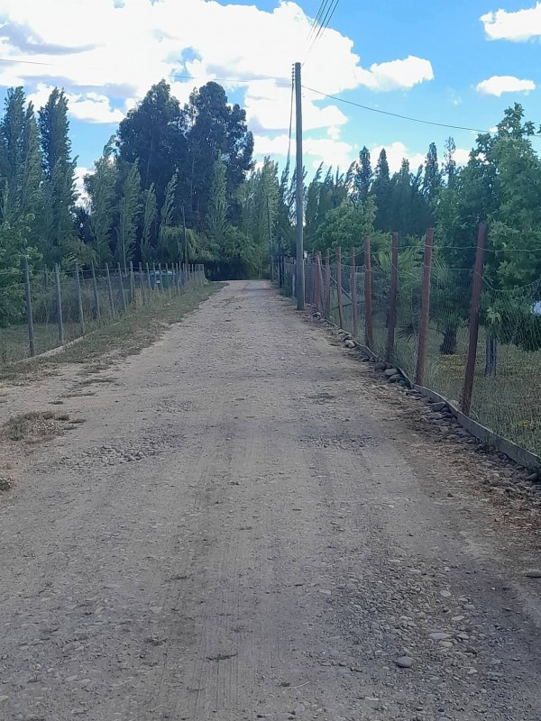 Venta de Parcela Con Casa