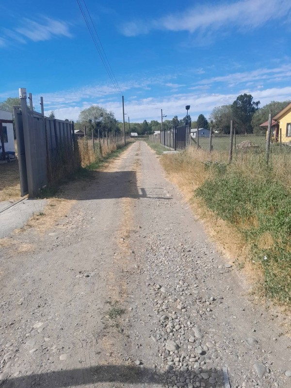 Venta de Parcela Con Casa