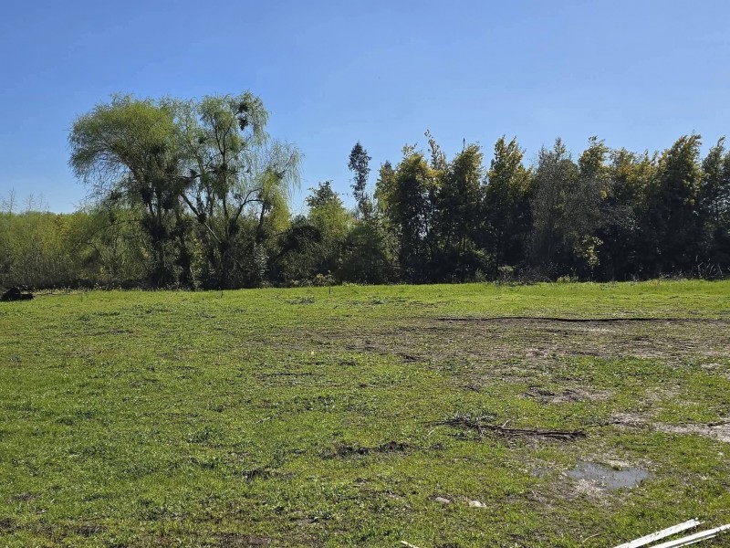 en Venta Terreno Con Casa 4000Uf. Excelente Plusvalía.