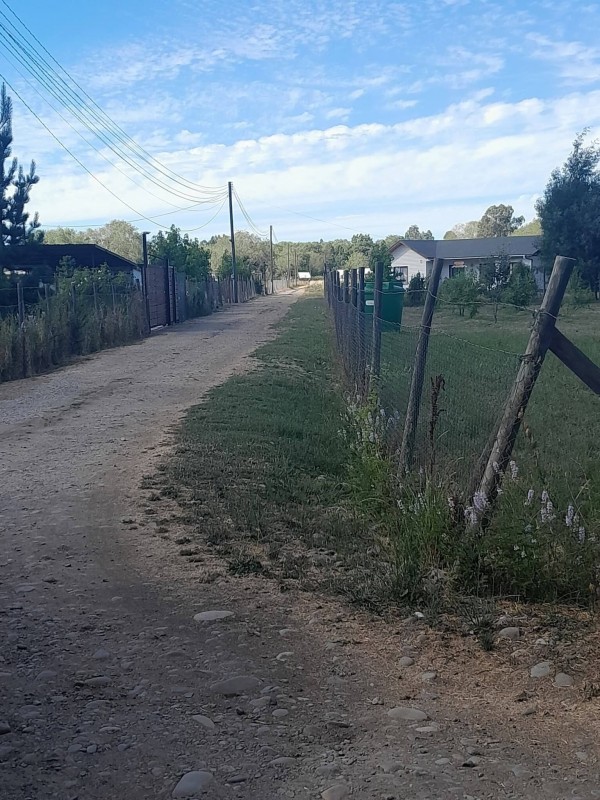Venta de Parcela Con Casa
