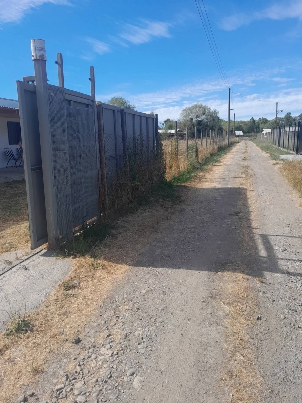 Venta de Parcela Con Casa