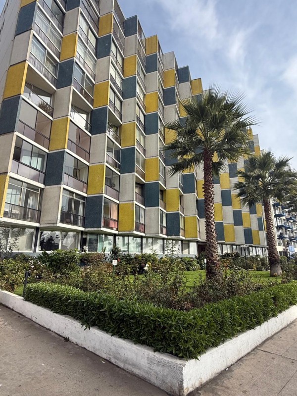 Fotografía de Venta Amplio Departamento Avenida la Marina