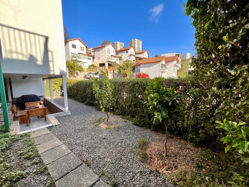 Hermosa Casa en Venta en Viña del Mar Alto