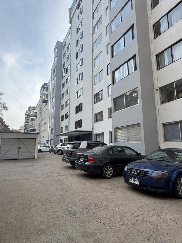 Venta Amplio Departamento Avenida la Marina