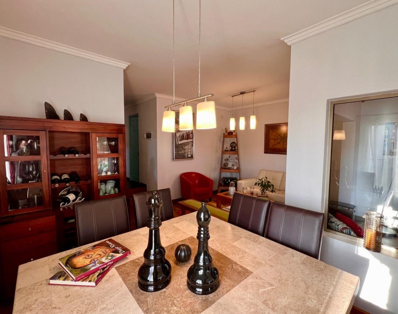 Hermosa Casa en Venta en Viña del Mar Alto