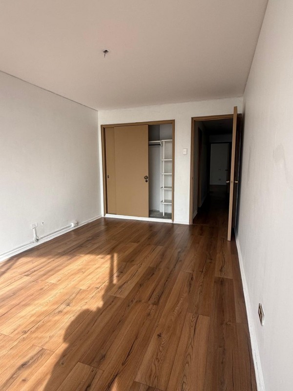 Venta Amplio Departamento Avenida la Marina