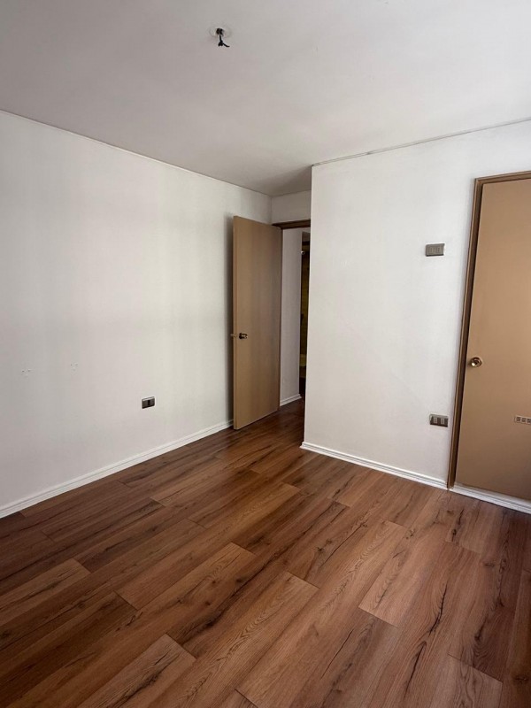 Venta Amplio Departamento Avenida la Marina