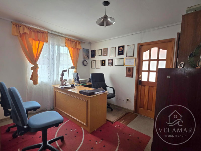 Arriendo Oficina / Casa Comercial