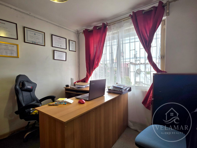 Arriendo Oficina / Casa Comercial