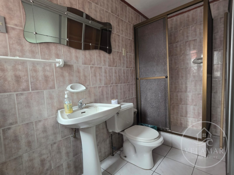 Arriendo Oficina / Casa Comercial