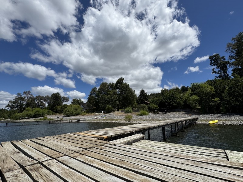 Rivera Norte Lago Villarrica Vista Al Lago y Volcán
