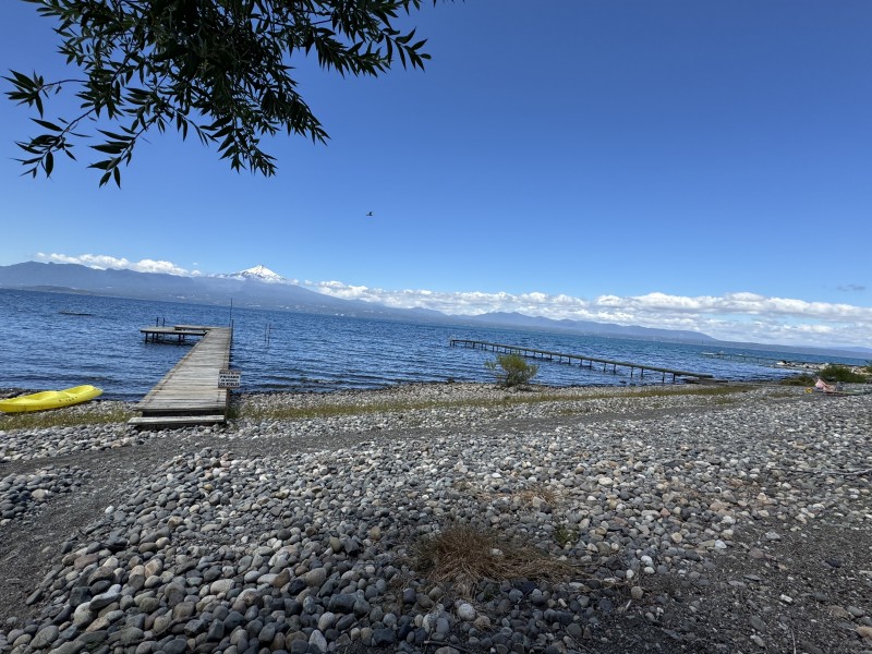 Rivera Norte Lago Villarrica Vista Al Lago y Volcán