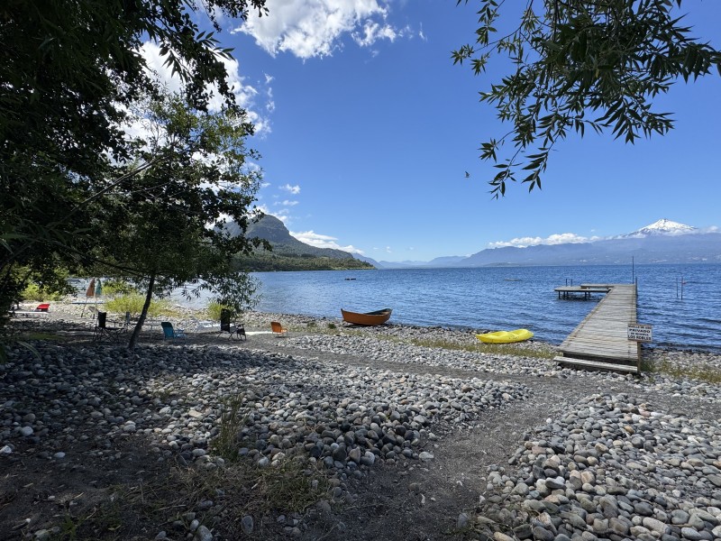 Rivera Norte Lago Villarrica Vista Al Lago y Volcán