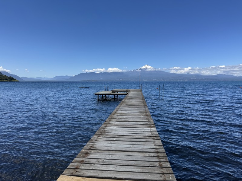 Rivera Norte Lago Villarrica Vista Al Lago y Volcán