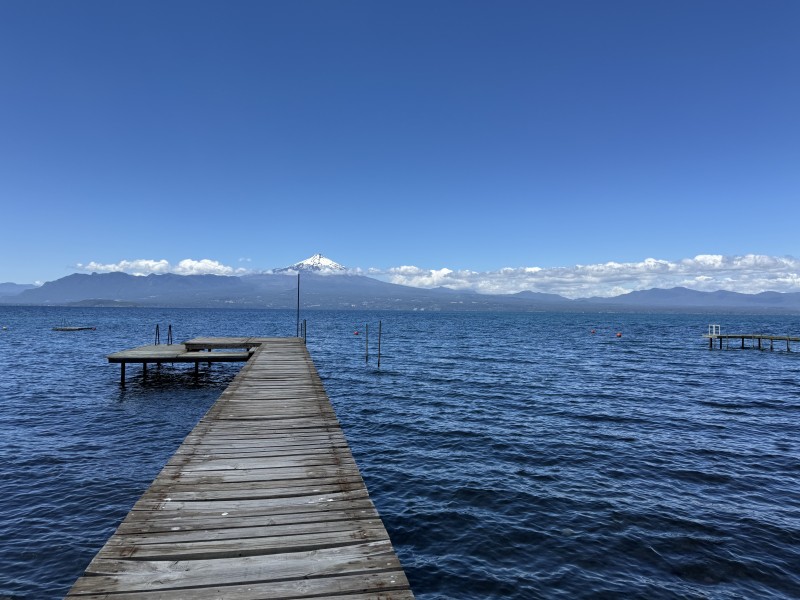 Rivera Norte Lago Villarrica Vista Al Lago y Volcán