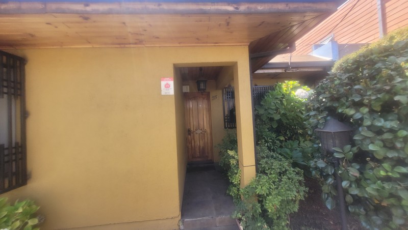 Casa Solida Calle Ohiggins Con Delicias Sur