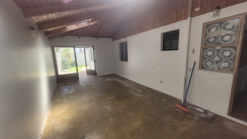 Venta de Casa en Villa Excelente Estado y Ampliada