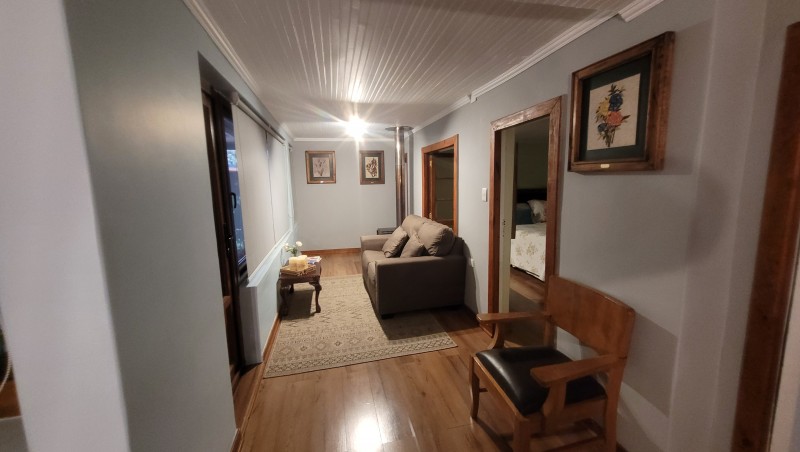 Venta de Casa Independiente Sector Central Sólida