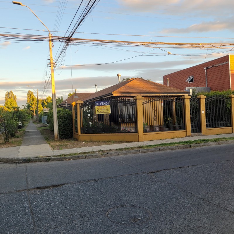 Casa Solida Calle Ohiggins Con Delicias Sur