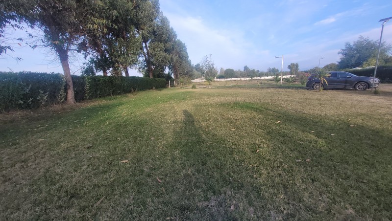 Parcela de 8.000 M2 Con Quincho y Piscina
