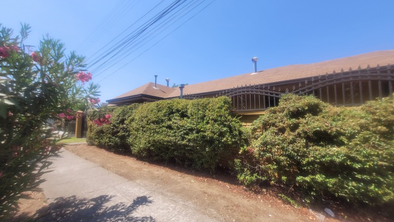 Casa Solida Calle Ohiggins Con Delicias Sur