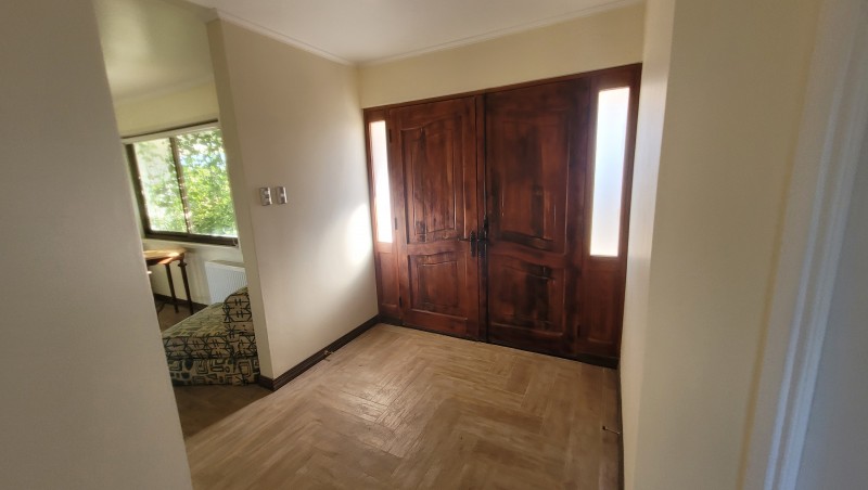 Arriendo Casa Amoblada Con Calefacción Cerca de Parral