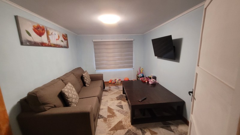 Venta de Casa Independiente Sector Central Sólida