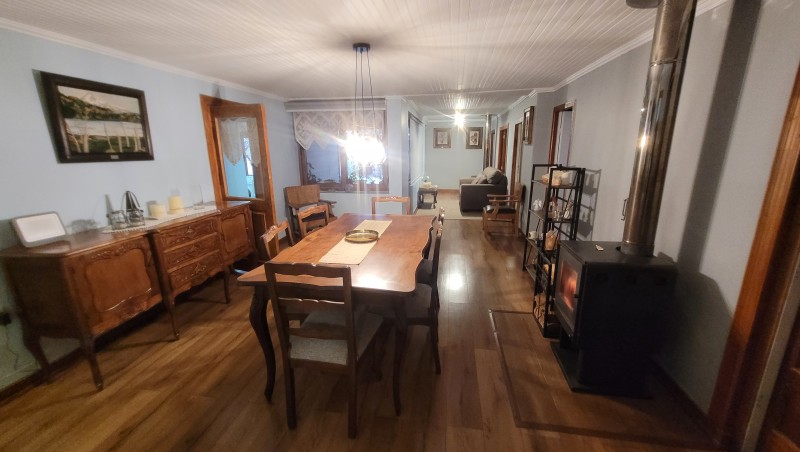 Venta de Casa Independiente Sector Central Sólida