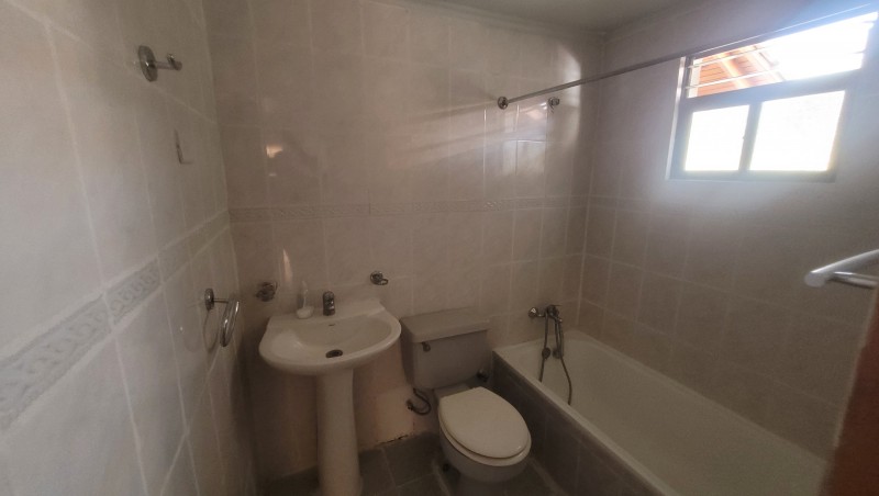 Venta de Casa en Villa Excelente Estado y Ampliada