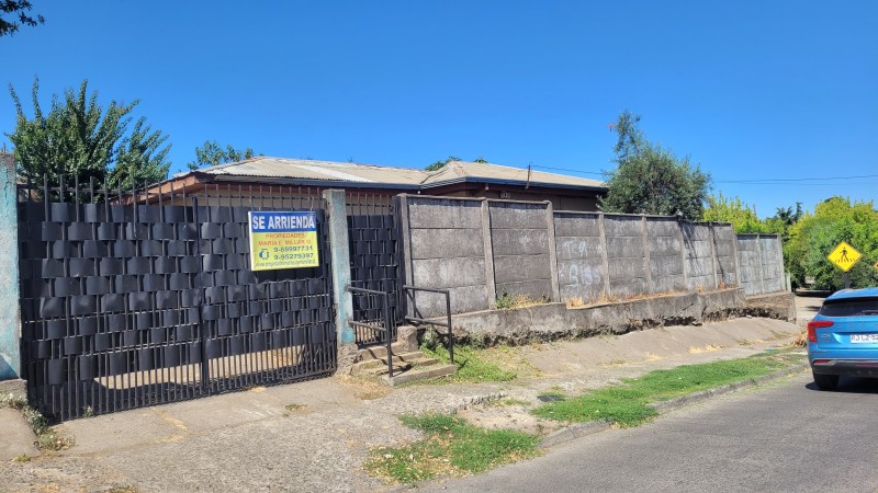 Fotografía de Casa Independiente Construcción Sólida Central