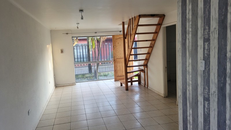 Arriendo de Casa Sector Villa Portal Alameda en Pasaje
