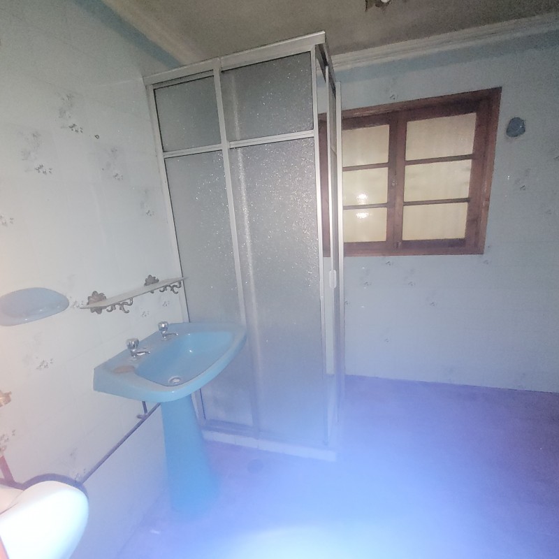 5.000 M2 Calle Principal Catillo Incluye Casa y Piscina