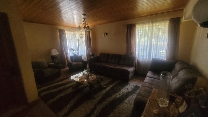 Casa Solida Calle Ohiggins Con Delicias Sur