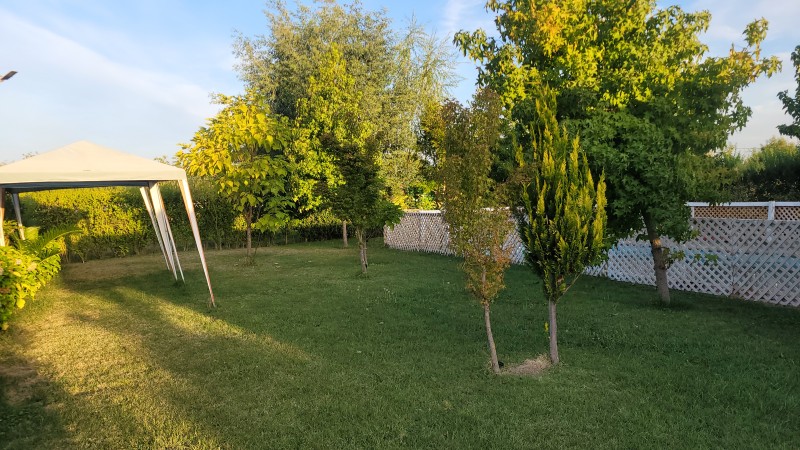 Parcela de 8.000 M2 Con Quincho y Piscina