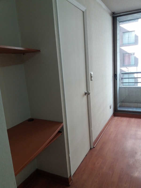 Metro Sta Ana Dpto 1Dmt Living y Balcon