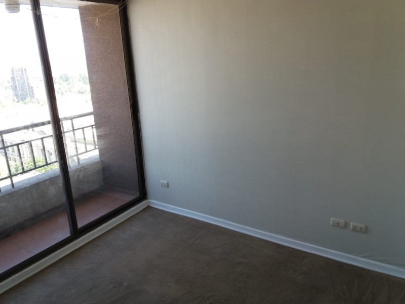 Cercanias Metro Toesca Dpto 1Dmt Living y Balcon