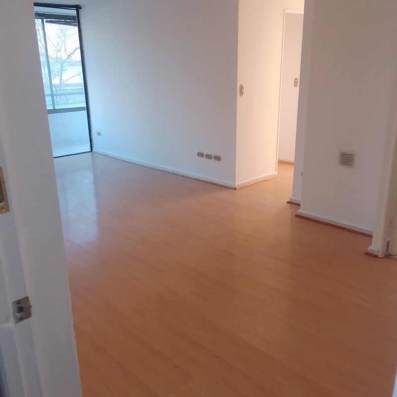 Miguel Claro Dpto 2Dmts Living Terraza Estacionamiento y Bd