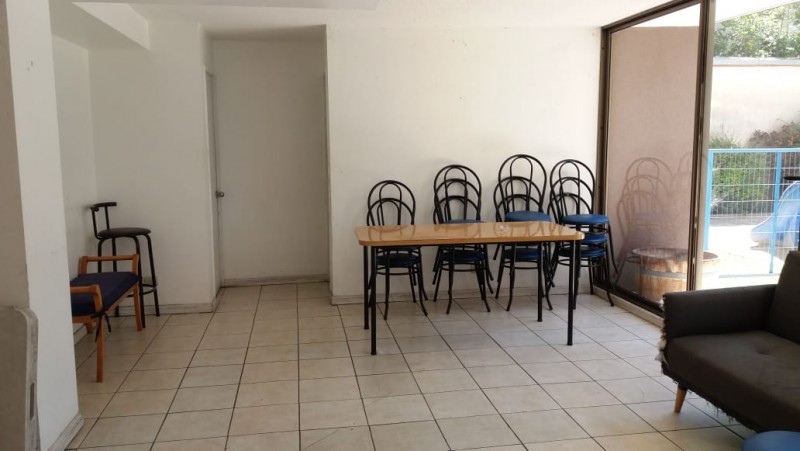 Cercanias Metro Toesca Dpto 1Dmt Living y Balcon